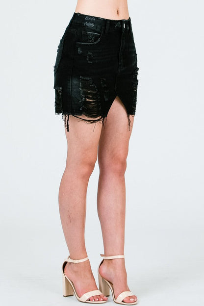 DISTRESSED MINI SKIRT W/ TRIANGLE CUTOUT