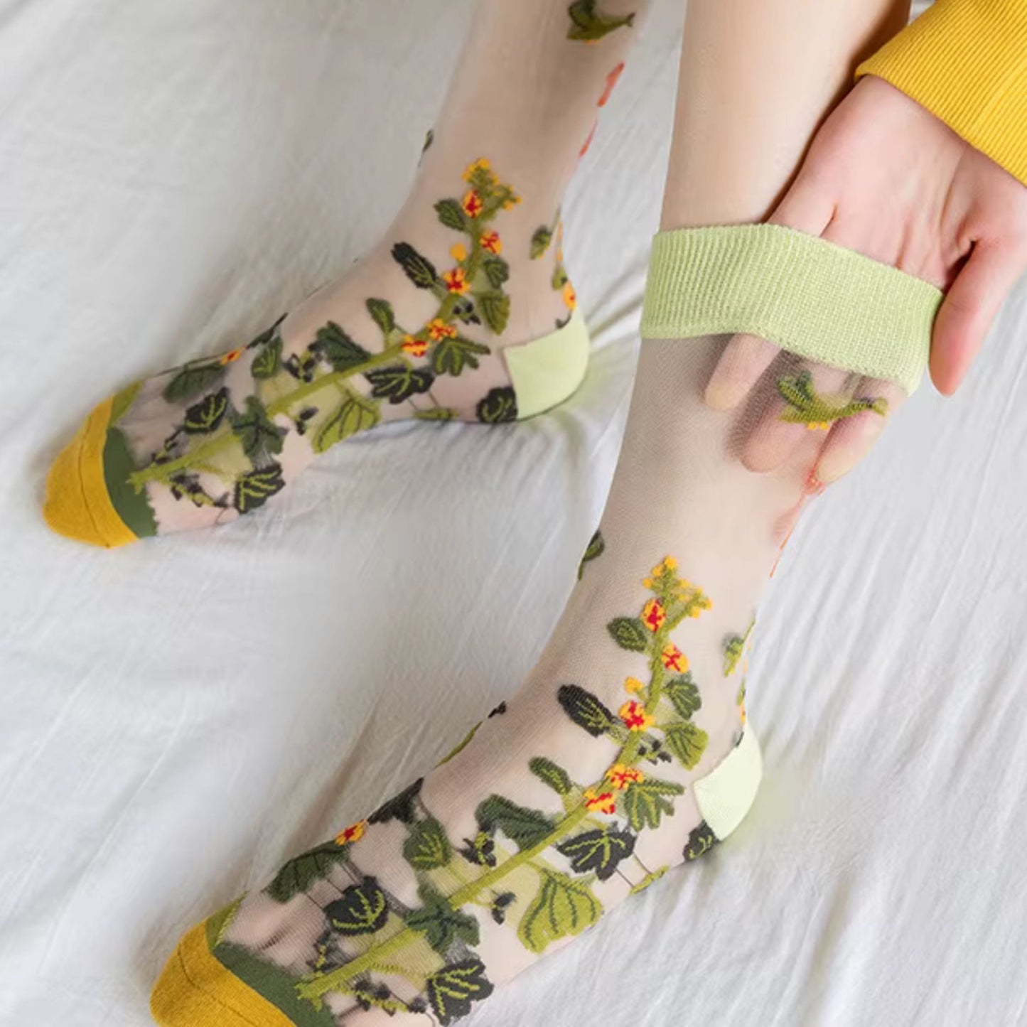 Sheer Plant Lover Socks in 5 Nature-Inspired Styles [Fits Size 5-9]